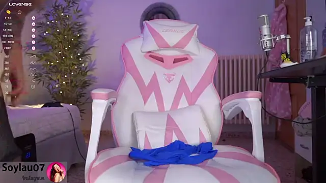 imjess01 online show from 12.22.24