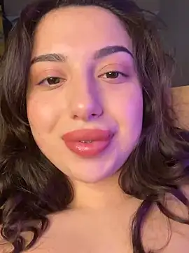 Snapshot of Tasty_Nora chatting on 01.08.25 Tasty Nora online show from 01.08.25