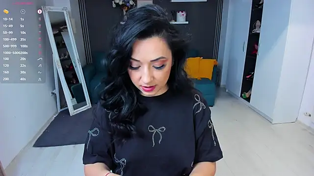 Christall StarXX online show from 11.26.25