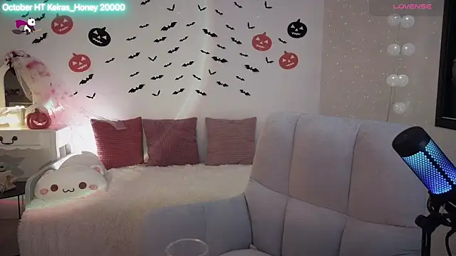 ImKeira online show from 10.20.25