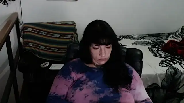Snapshot of VampGirl1 chatting on 01.30.25 VampGirl1 online show from 01.30.25