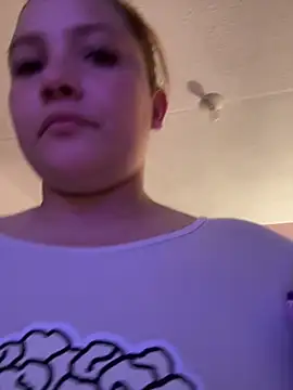 Snapshot of EmilyBarragan chatting on 01.16.25 EmilyBarragan online show from 01.16.25