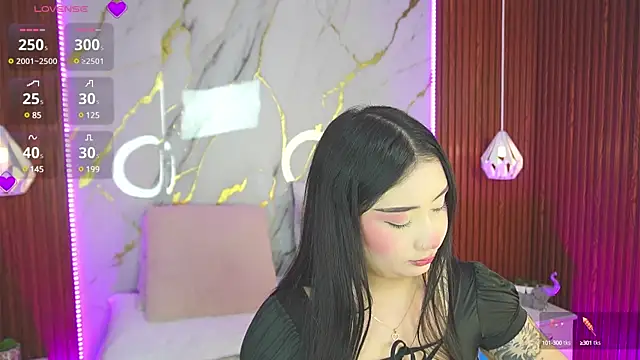 haylie  online show from 01.15.25