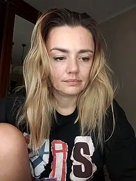 KrissSexi online show from 09.22.25