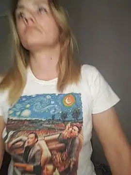 KrissSexi online show from 10.28.25