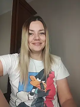 KrissSexi online show from 11.24.25