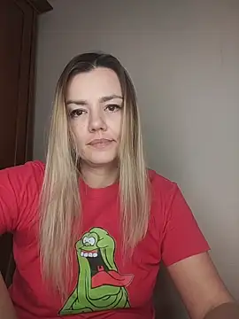 KrissSexi online show from 12.15.25