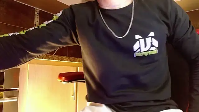 AlbertBernal69 online show from 02.20.26