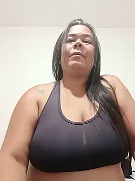 Snapshot of ChiaraFioree chatting on 06.15.26 ChiaraFioree online show from 06.15.26