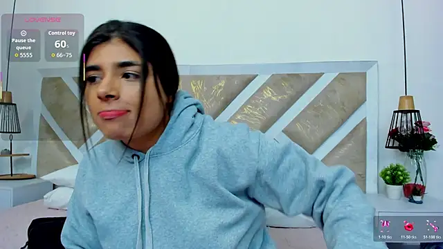 ZiaCalifa online show from 03.03.26