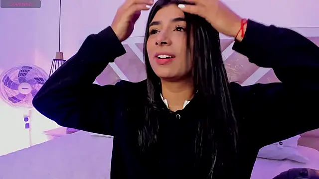 ZiaCalifa online show from 04.18.26