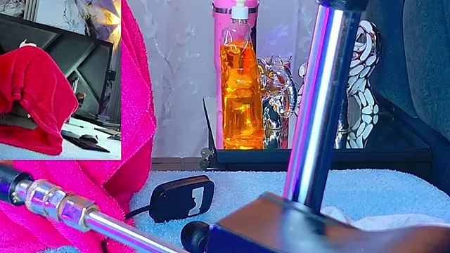 NathaxaLeans online show from 10.29.25