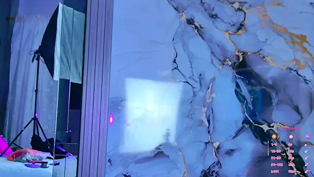 NathaxaLeans online show from 10.30.25