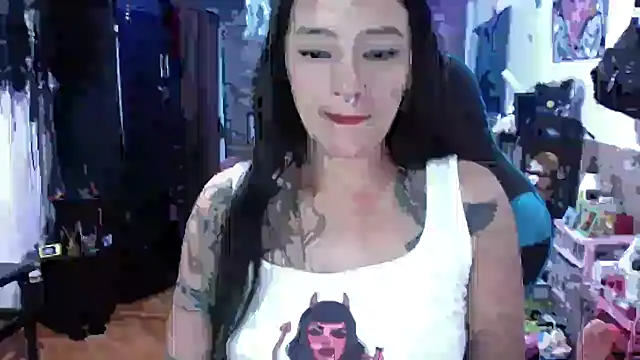 Snapshot of AngelaQueen_ chatting on 05.16.26 AngelaQueen online show from 05.16.26