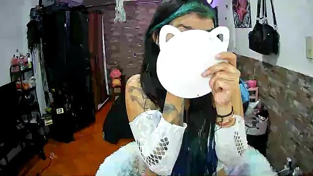 Snapshot of AngelaQueen_ chatting on 07.12.26 AngelaQueen online show from 07.12.26