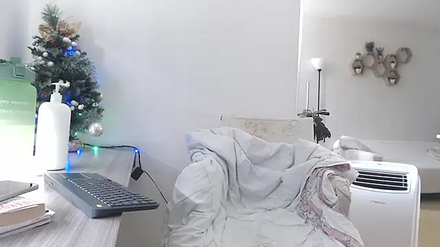 MIYESSI online show from 01.15.26