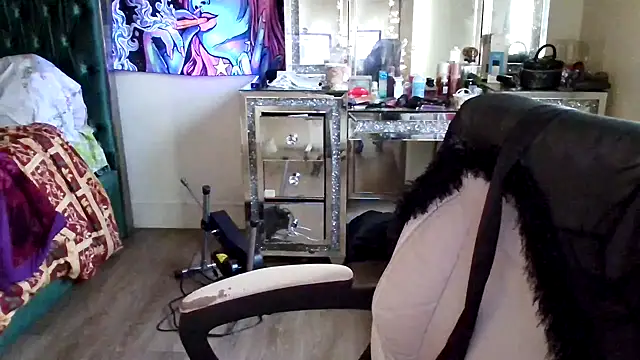 Snapshot of YasmineMinaj chatting on 01.27.25 YasmineMinaj online show from 01.27.25