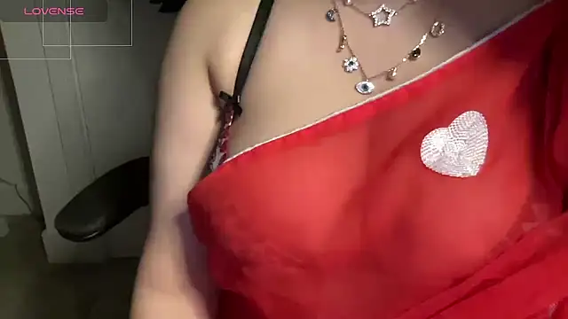 Snapshot of Sportybabe chatting on 12.21.24 Sportybabe online show from 12.21.24