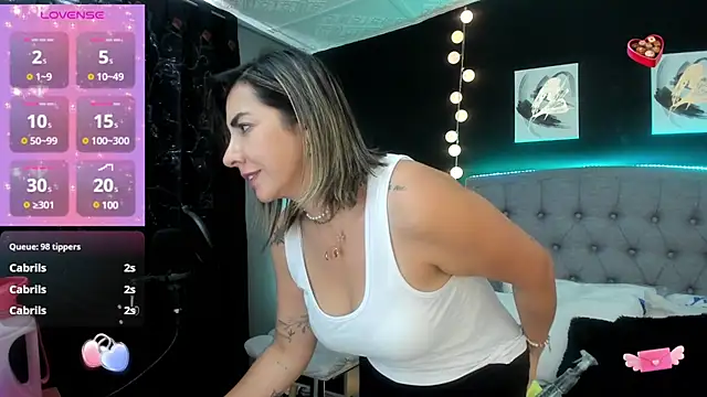 Isabella lt online show from 02.10.25