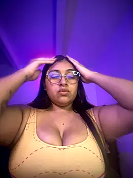 Soysofiarodrigu online show from 11.13.25