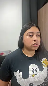 Soysofiarodrigu online show from 12.04.25