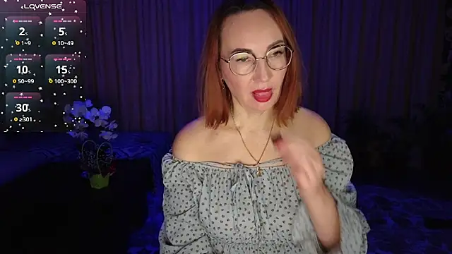 Snapshot of LybovNTV chatting on 02.01.25 LybovNTV online show from 02.01.25