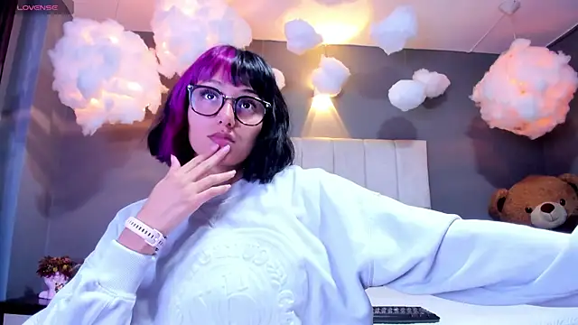 tati cardenas online show from 03.13.25