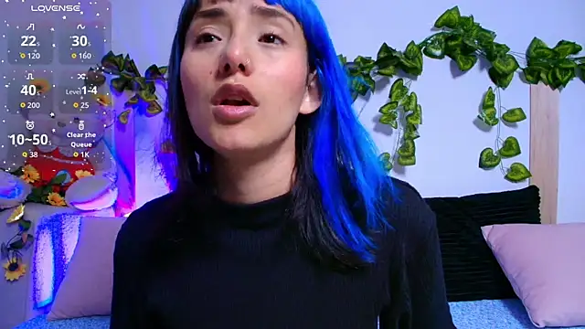 Snapshot of tati_cardenas chatting on 12.19.25 tati cardenas online show from 12.19.25