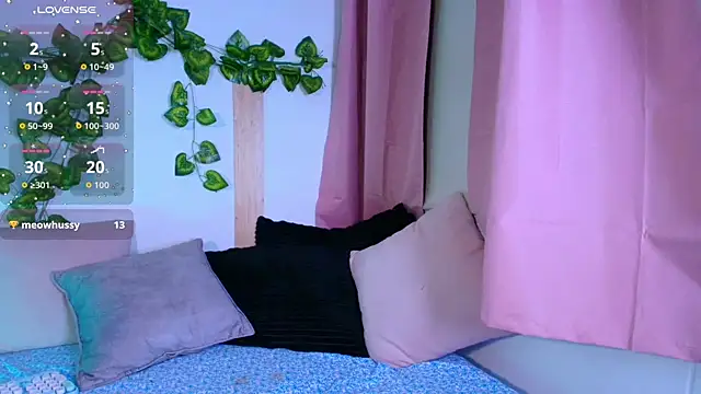 Snapshot of tati_cardenas chatting on 02.15.26 tati cardenas online show from 02.15.26