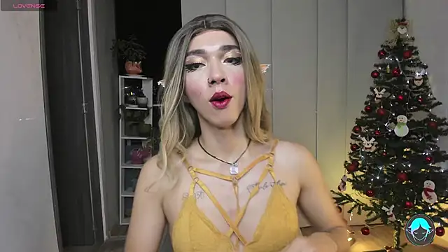 sofi elfqueen online show from 12.29.24