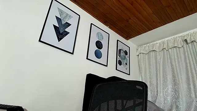 sam her online show from 11.10.25