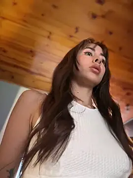 lauravasquez online show from 04.14.26