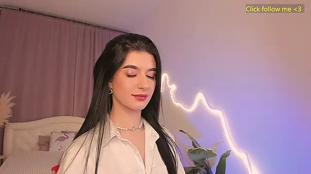 LauraCoy online show from 03.18.26
