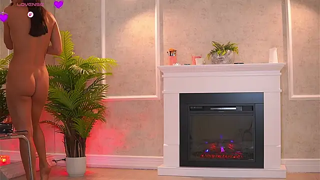 Abbela White online show from 10.15.25