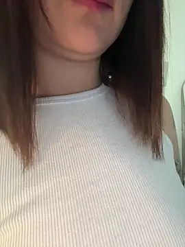 Megan lu2 online show from 11.19.25