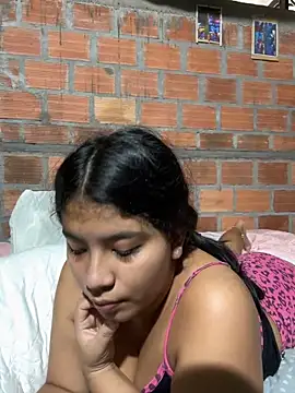 Snapshot of moncerrat_luna chatting on 01.19.25 moncerrat luna online show from 01.19.25