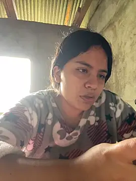 Snapshot of moncerrat_luna chatting on 02.21.25 moncerrat luna online show from 02.21.25