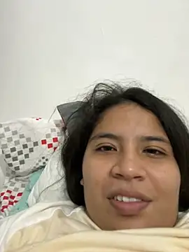 Snapshot of moncerrat_luna chatting on 02.24.25 moncerrat luna online show from 02.24.25