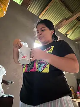 Snapshot of moncerrat_luna chatting on 03.15.25 moncerrat luna online show from 03.15.25