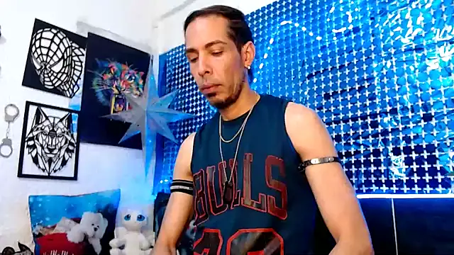 Mensecret69 online show from 12.17.24