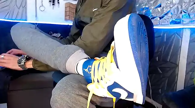 Mensecret69 online show from 02.26.25