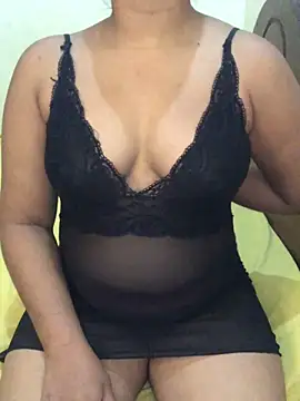 Rose Olivia online show from 03.02.25