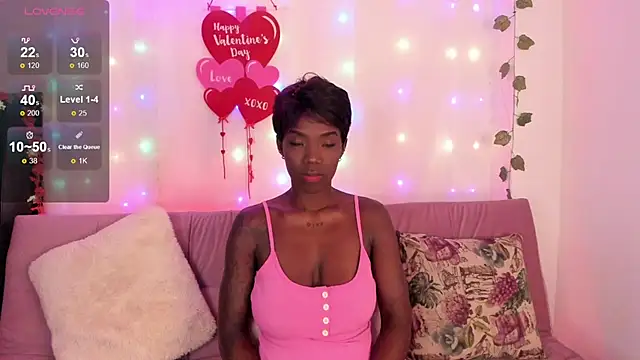 Snapshot of SamHill_1 chatting on 02.15.25 SamHill 1 online show from 02.15.25