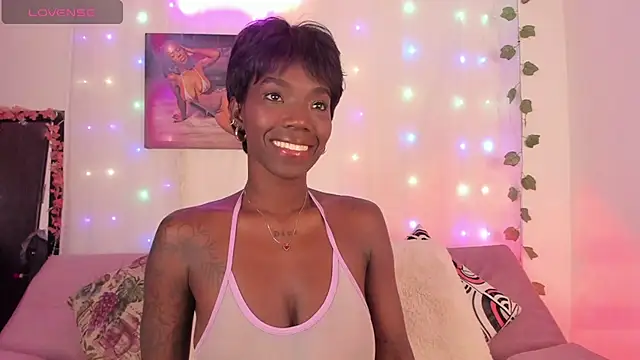 Snapshot of SamHill_1 chatting on 03.01.25 SamHill 1 online show from 03.01.25