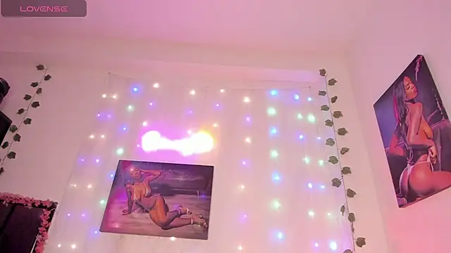 Snapshot of SamHill_1 chatting on 03.12.25 SamHill 1 online show from 03.12.25