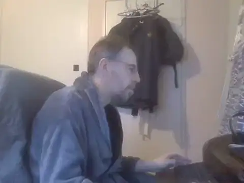 ptitcanard60600 online show from 01.30.25