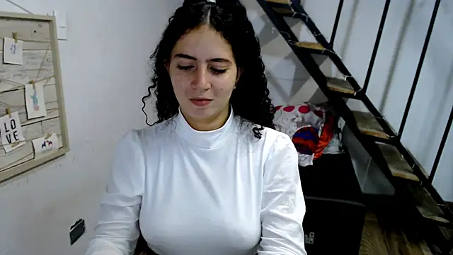 samantha baby  online show from 02.19.25