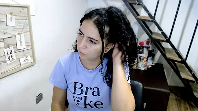 samantha baby  online show from 02.26.25