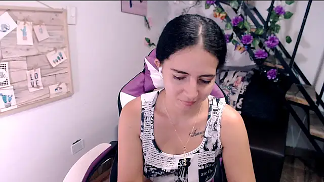 samantha baby  online show from 05.12.26