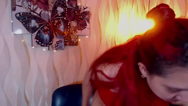 IsabelaLatina online show from 09.08.25